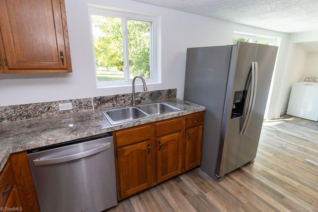 426 Hasty School Road, Thomasville, NC 27360