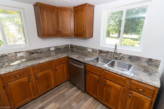 426 Hasty School Road, Thomasville, NC 27360