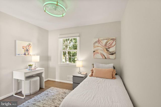 8514 STABLE DR, Alexandria, VA 22308