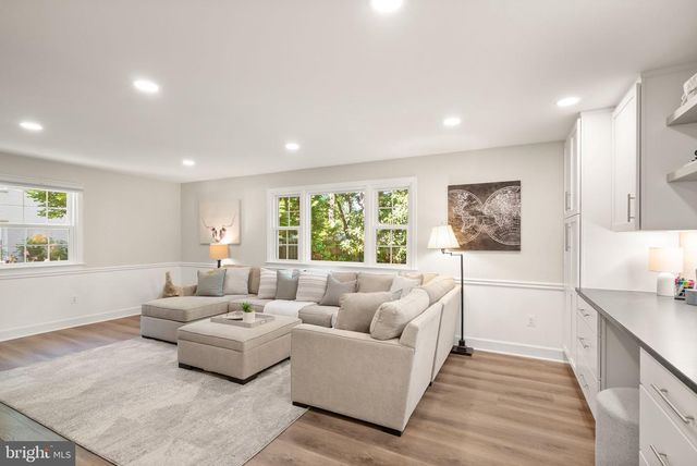 8514 STABLE DR, Alexandria, VA 22308