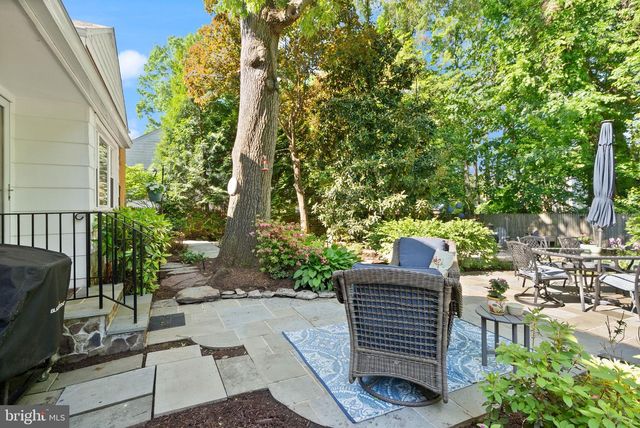 8514 STABLE DR, Alexandria, VA 22308