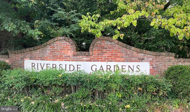 8514 STABLE DR, Alexandria, VA 22308
