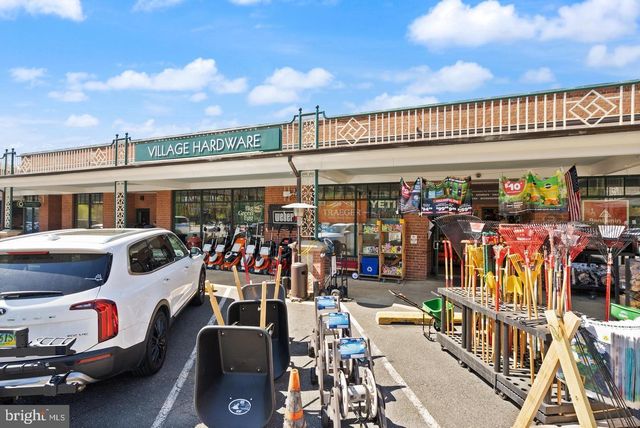 8514 STABLE DR, Alexandria, VA 22308
