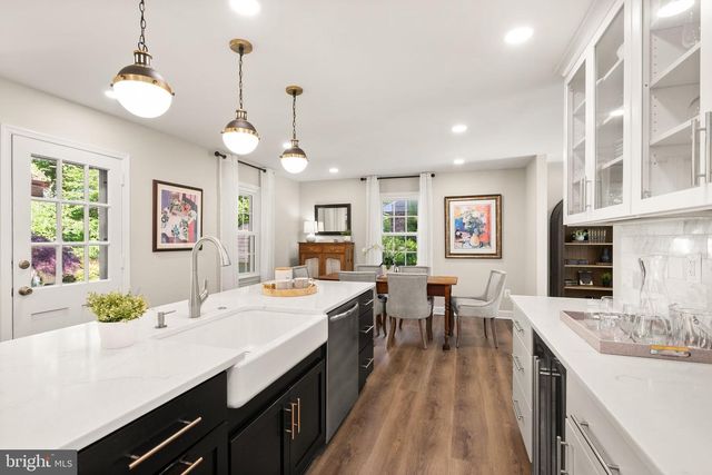 8514 STABLE DR, Alexandria, VA 22308