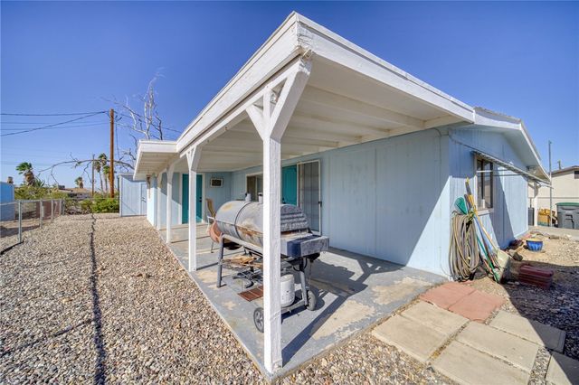 5653 SE Ruby Street, Fort Mohave, AZ 86426