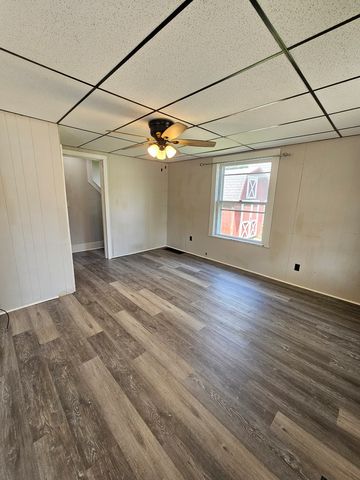 819 High St, Bucyrus, OH 44820