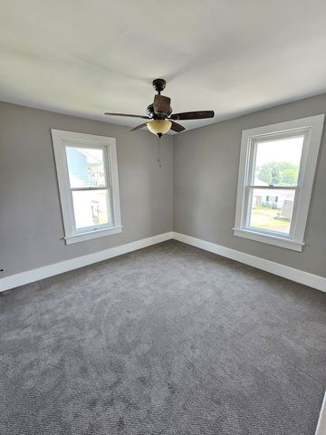 819 High St, Bucyrus, OH 44820