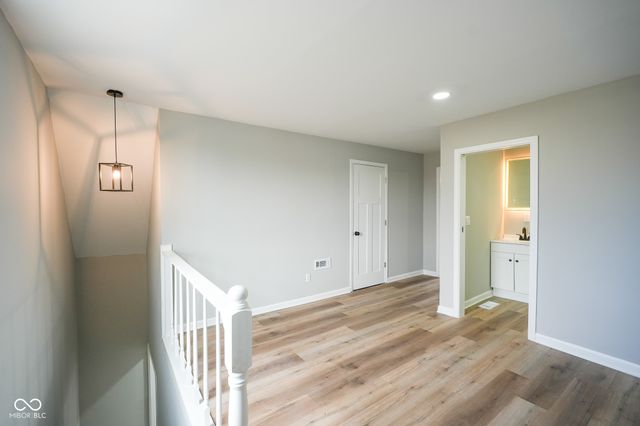 22 S Warman Avenue, Indianapolis, IN 46222