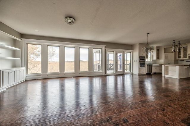 17830 NW 130th Place, Platte City, MO 64079