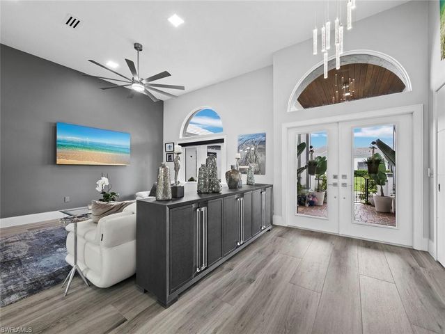 206 Four Knot LN, Osprey, FL 34229