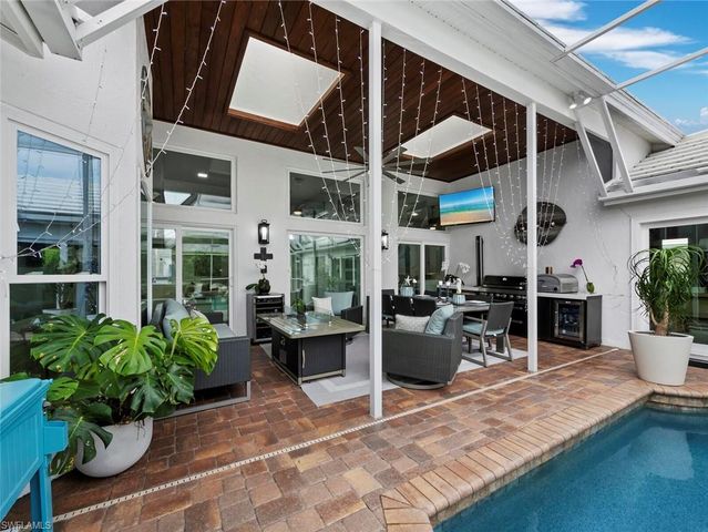 206 Four Knot LN, Osprey, FL 34229