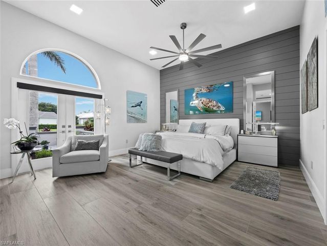 206 Four Knot LN, Osprey, FL 34229