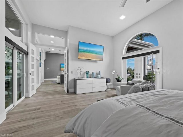 206 Four Knot LN, Osprey, FL 34229