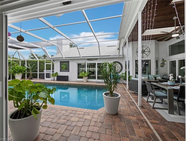 206 Four Knot LN, Osprey, FL 34229
