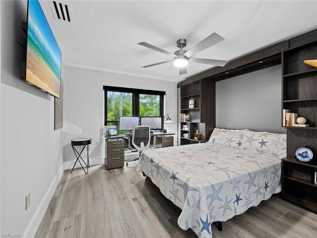 206 Four Knot LN, Osprey, FL 34229