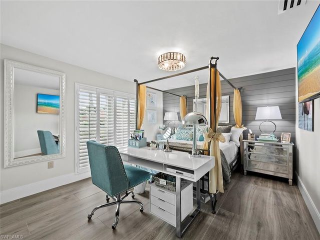 206 Four Knot LN, Osprey, FL 34229