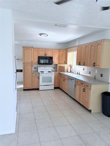 5617 1ST AVENUE W, Bradenton, FL 34209