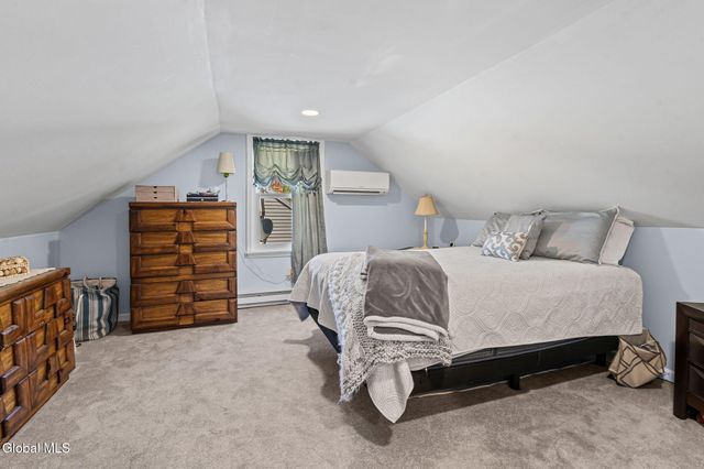 1825 Van Cortland Street, Rotterdam, NY 12303