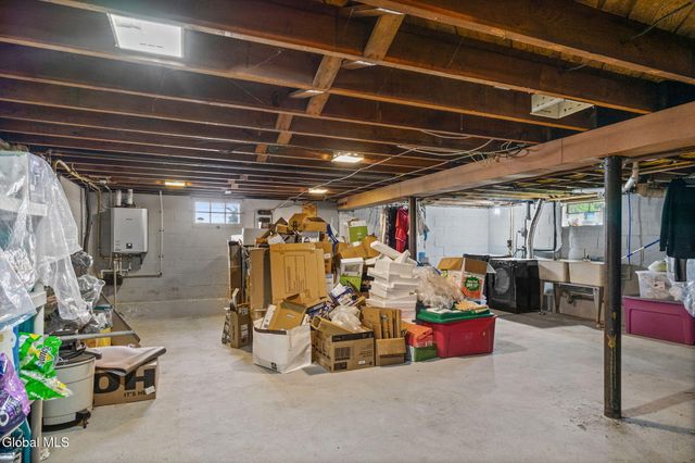 1825 Van Cortland Street, Rotterdam, NY 12303