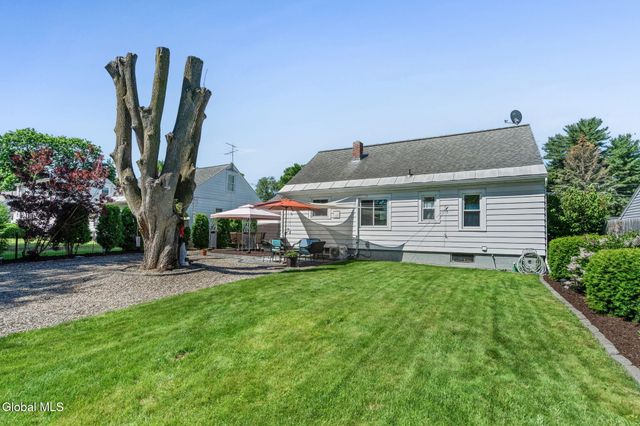 1825 Van Cortland Street, Rotterdam, NY 12303