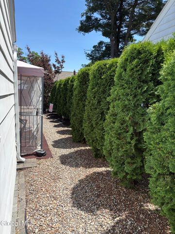 1825 Van Cortland Street, Rotterdam, NY 12303