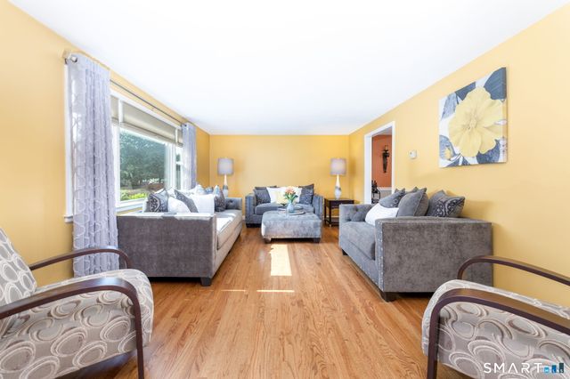 164 Farms Village Road, Rocky Hill, CT 06067