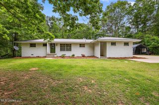 3850 Highway 35, Carthage, MS 39051