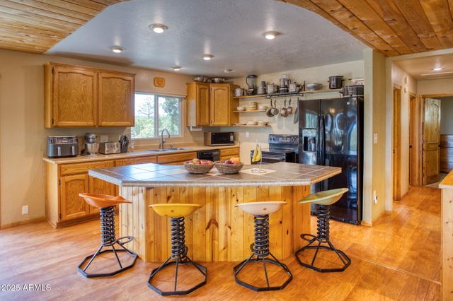 2611 ELLSWORTH Avenue, Show Low, AZ 85901