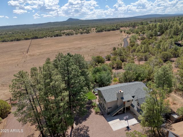 2611 ELLSWORTH Avenue, Show Low, AZ 85901