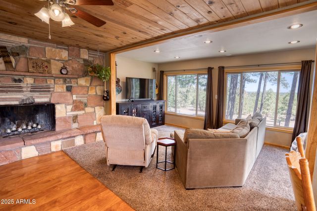 2611 ELLSWORTH Avenue, Show Low, AZ 85901