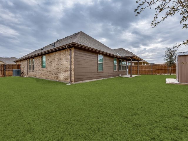 229 Rosemary Drive, Azle, TX 76020