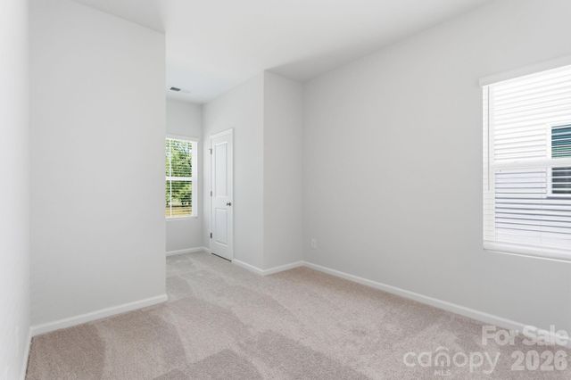 4624 Lakeview Road, Charlotte, NC 28216