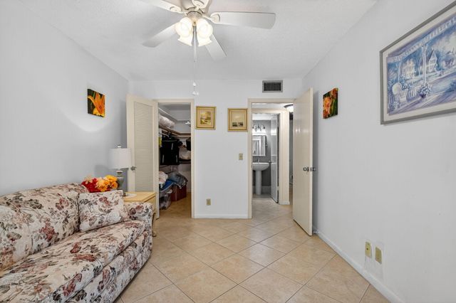 317 N Windsor N N, West Palm Beach, FL 33417