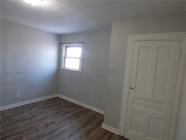 226 Lobinger Ave, N Braddock, PA 15104