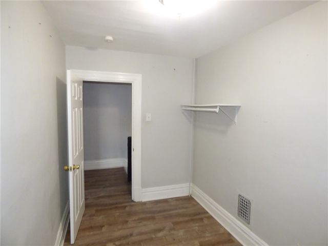 226 Lobinger Ave, N Braddock, PA 15104