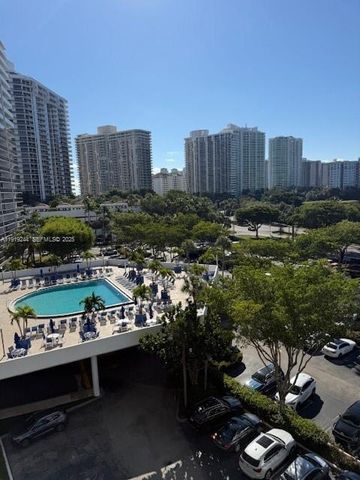 3701 N Country Club Drive 706, Aventura, FL 33180