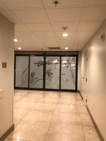 3701 N Country Club Drive 706, Aventura, FL 33180
