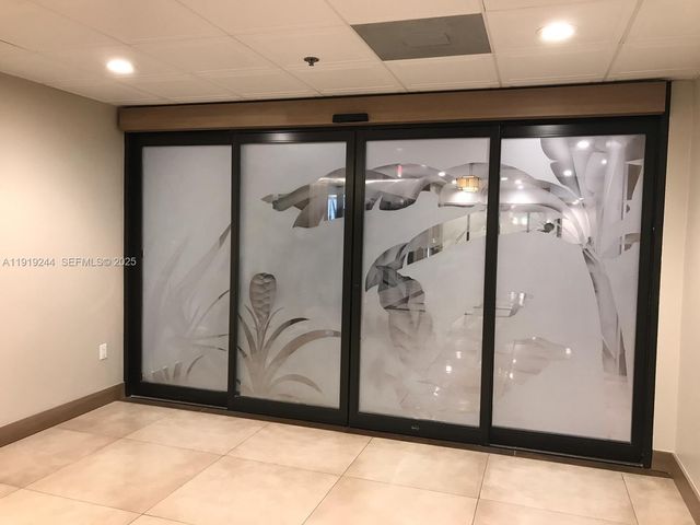 3701 N Country Club Drive 706, Aventura, FL 33180