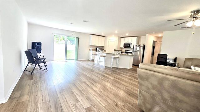 21 SLIPPER FLOWER PATH E, Palm Coast, FL 32164