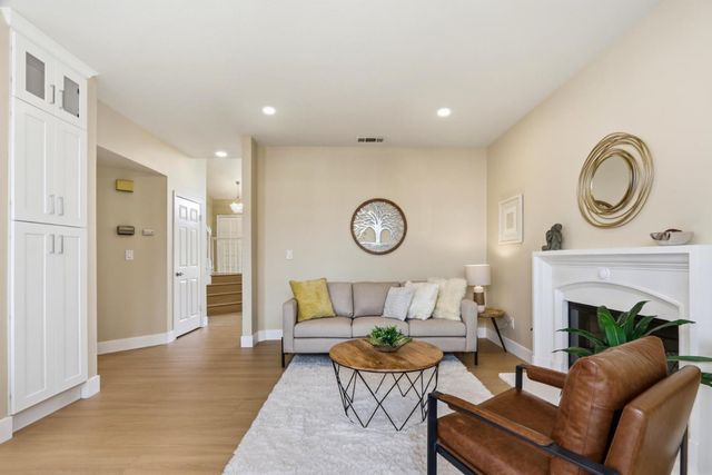 1290 Notting Hill Drive, San Jose, CA 95131