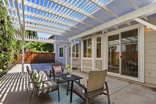 1290 Notting Hill Drive, San Jose, CA 95131