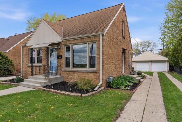 3810 N 88th STREET, Milwaukee, WI 53222