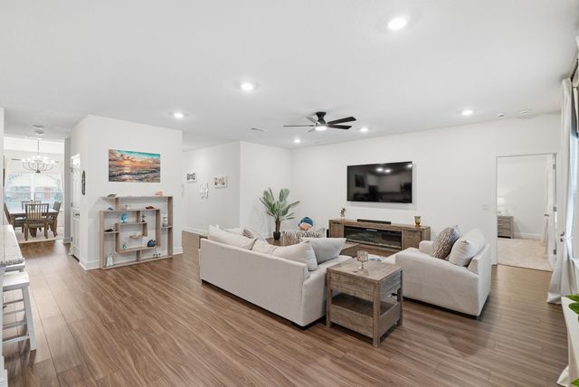 7224 Riverview Road, Navarre, FL 32566