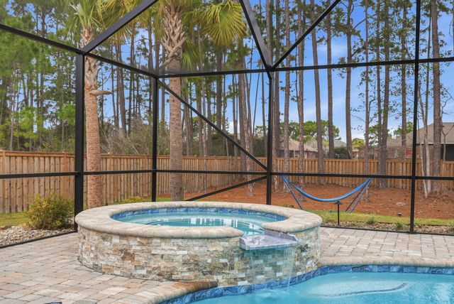 7224 Riverview Road, Navarre, FL 32566