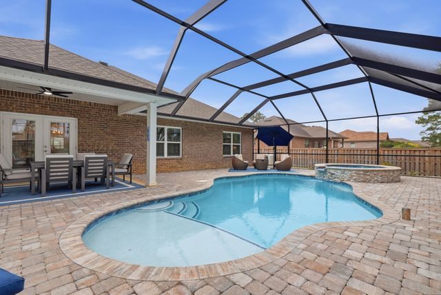 7224 Riverview Road, Navarre, FL 32566