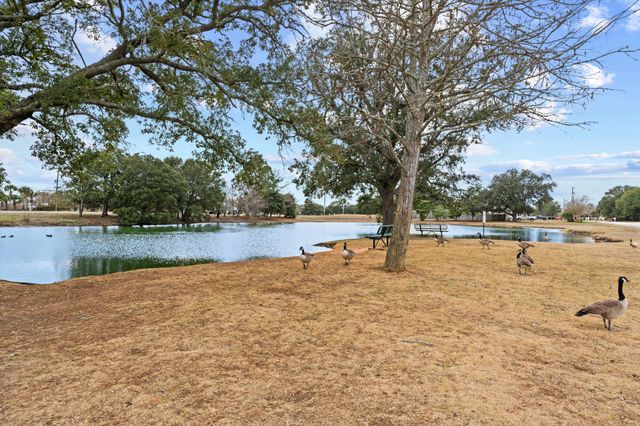 7224 Riverview Road, Navarre, FL 32566