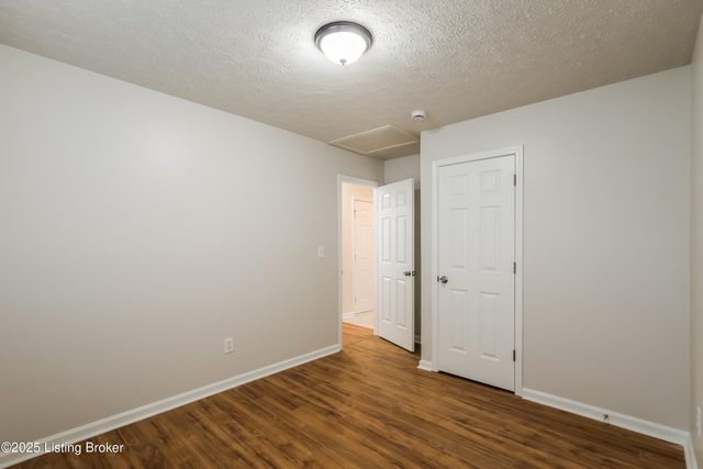 4107 Northumberland Dr, Louisville, KY 40245