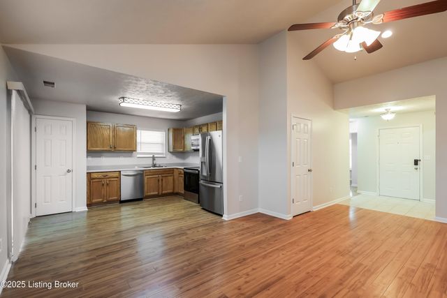 4107 Northumberland Dr, Louisville, KY 40245