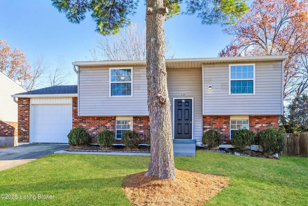 4107 Northumberland Dr, Louisville, KY 40245
