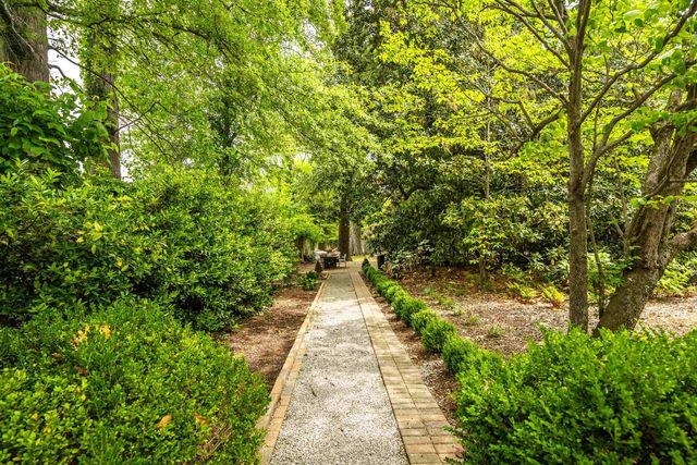 4068 ROBINWOOD CV, Memphis, TN 38111